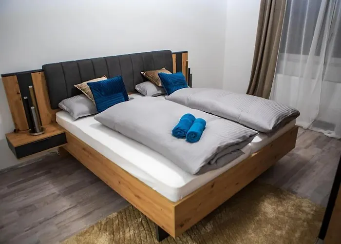 Und Stadt, Neben Mannheim, Heidelberg, Worms