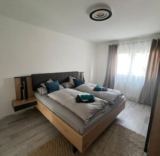 Und Stadt, Neben Mannheim, Heidelberg, Worms * Lampertheim