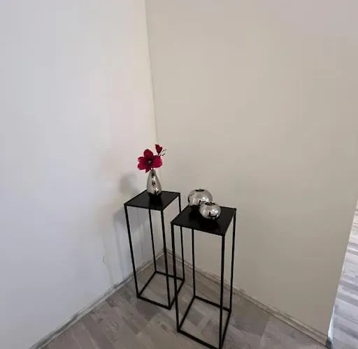 Und Stadt, Neben Mannheim, Heidelberg, Worms * Лампертхайм