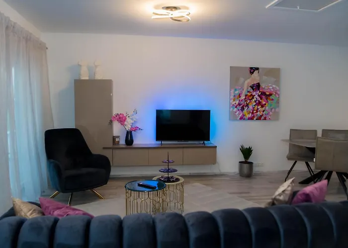 Und Stadt, Neben Mannheim, Heidelberg, Worms * Лампертхайм